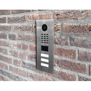 DoorBIrd D2203V IP Video Türsprechanlage, 3 Einheit, 3 Ruftaste, DB 703, Edelstahl, pulverbeschichtet, seidenmatt